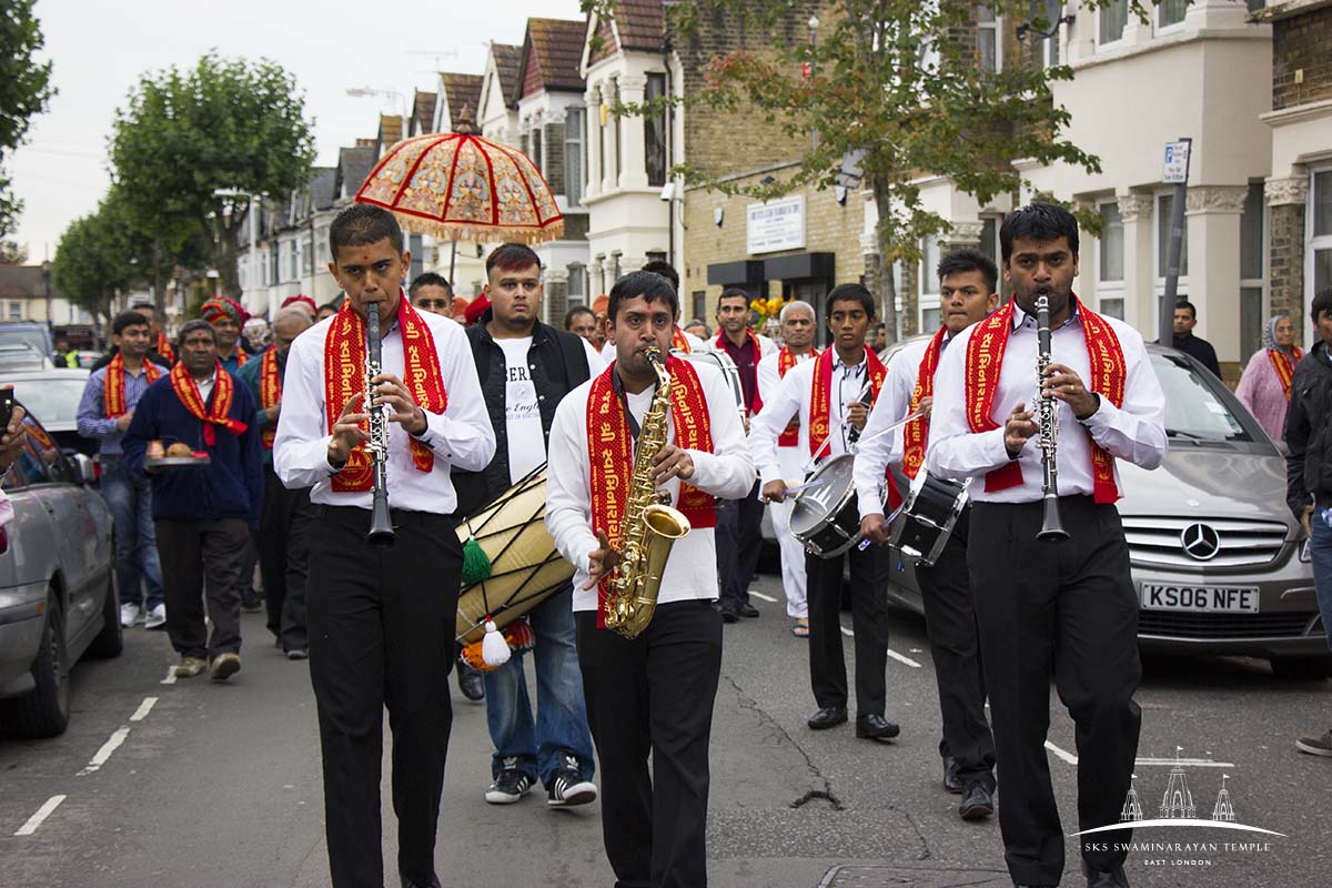 ©1987-2017 SKS Swaminarayan Temple East London